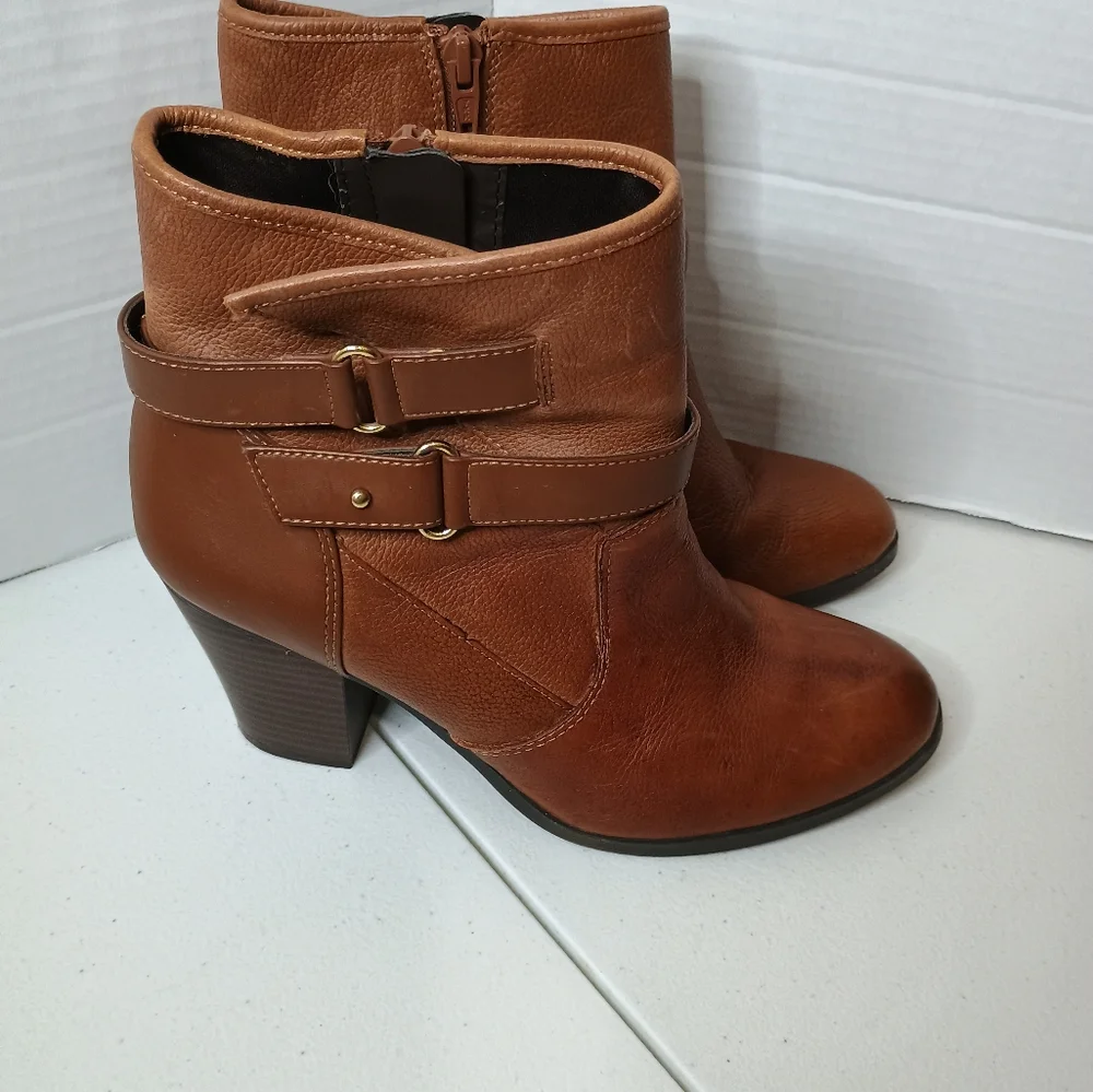 Bar III Women's Boots Size 8
